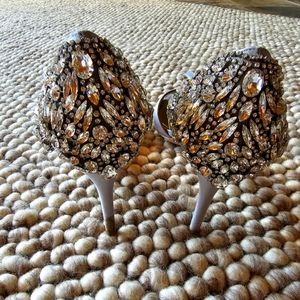 Badgley Mischka Harbor Pumps